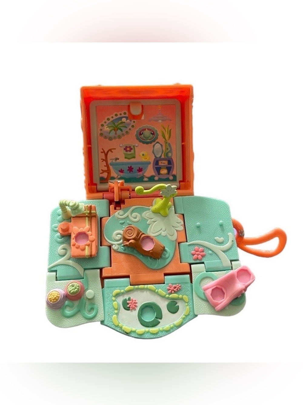 Littlest Pet Shop Pawtucket Travel Toy